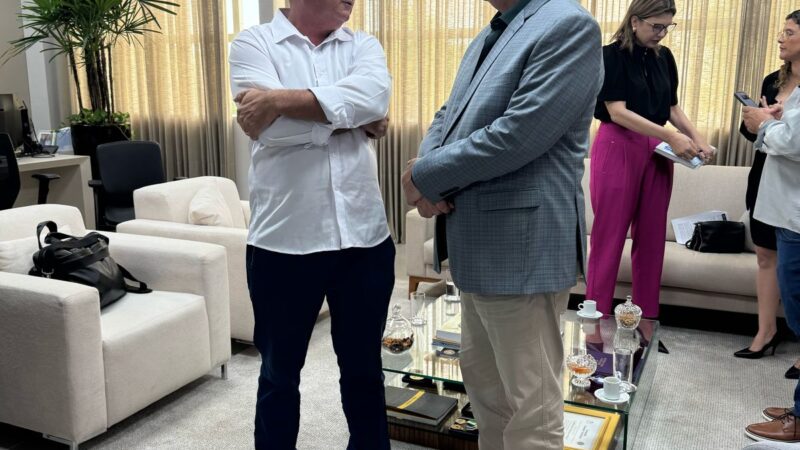 Prefeito Casciano participa de reunião no Tribunal de Contas para debater investimentos no Centro de Tratamento Renal