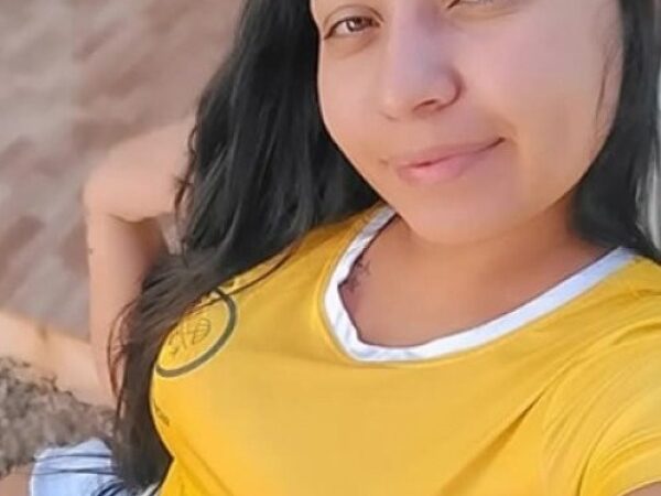 Jovem foi torturada e asfixiada com pano na garganta antes de execução, diz polícia