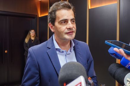 Garcia vê avanço e diz que união de siglas é tendência no País