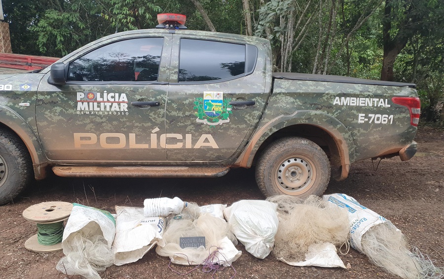 Alta Floresta: Batalhão Ambiental apreende redes e tarrafas durante operação nos rios Teles Pires e Cristalino