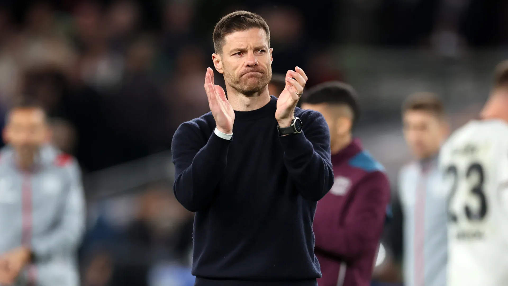 Roberto Carlos rejeita Xabi Alonso no Real Madrid: “Ancelotti é o melhor”