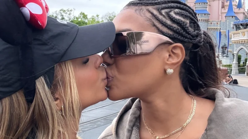Ludmilla e Brunna Gonçalves celebram fim do Carnaval com viagem à Disney