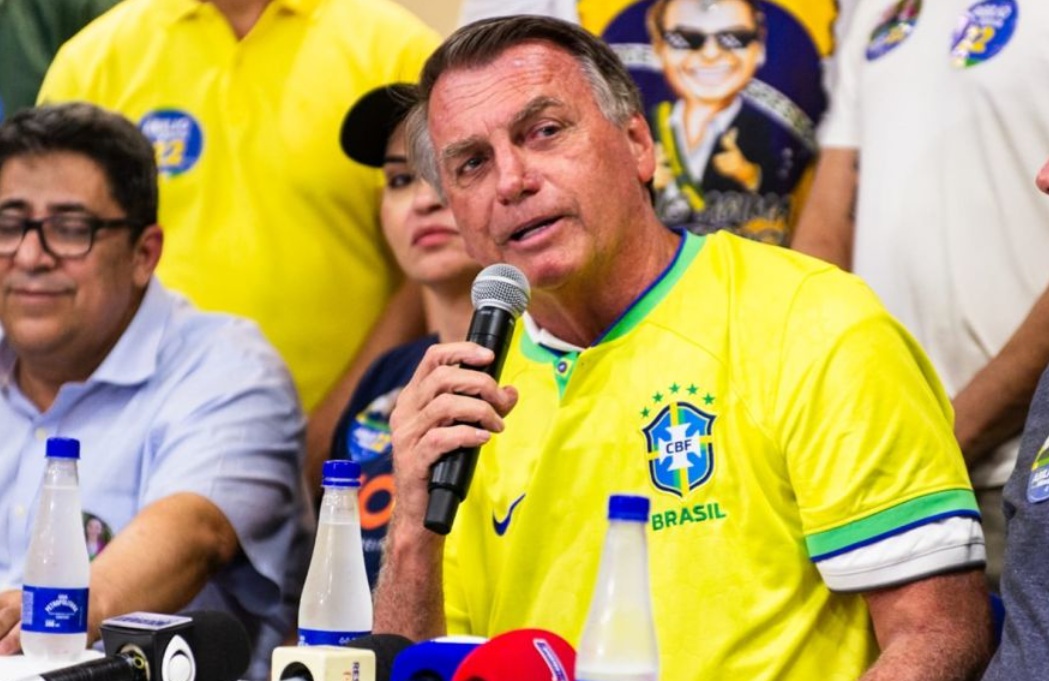 Bolsonaro: Não sairei do Brasil; serei problema preso ou morto