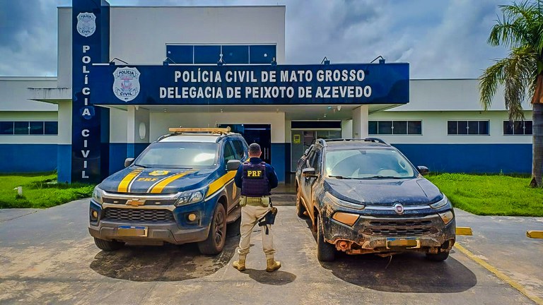 PRF recupera no Nortão veículo roubado em São Paulo