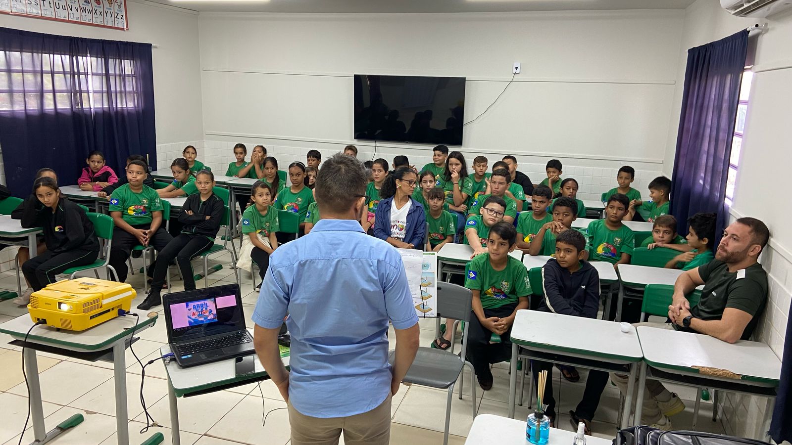 Escola M.E.B. Inovação promove Semana de Conscientização sobre o Autismo