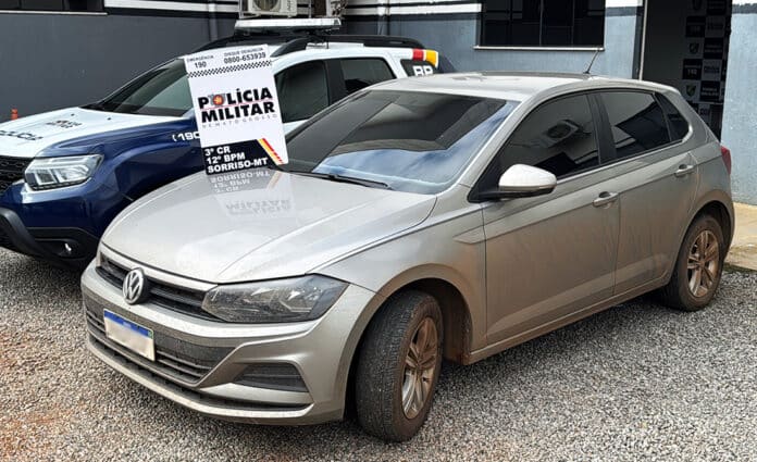 PM recupera carro roubado e prende motorista por receptação em Sorriso