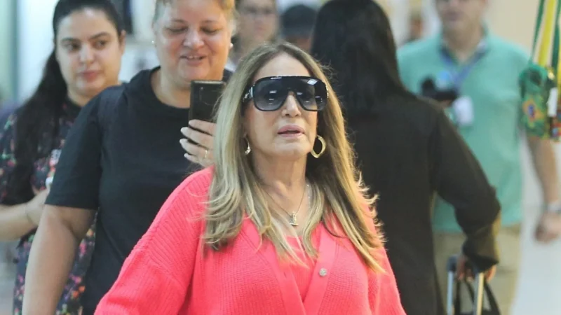 Não pode ter sexo ou língua se metendo nas novelas, eu sou careta, diz Susana Vieira