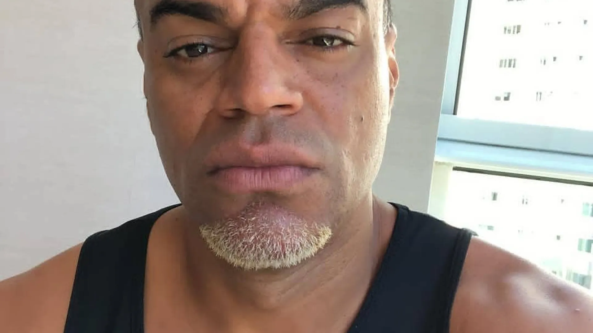 Denílson critica regra da CBF, e Neymar concorda: ‘Futebol ficando chato’