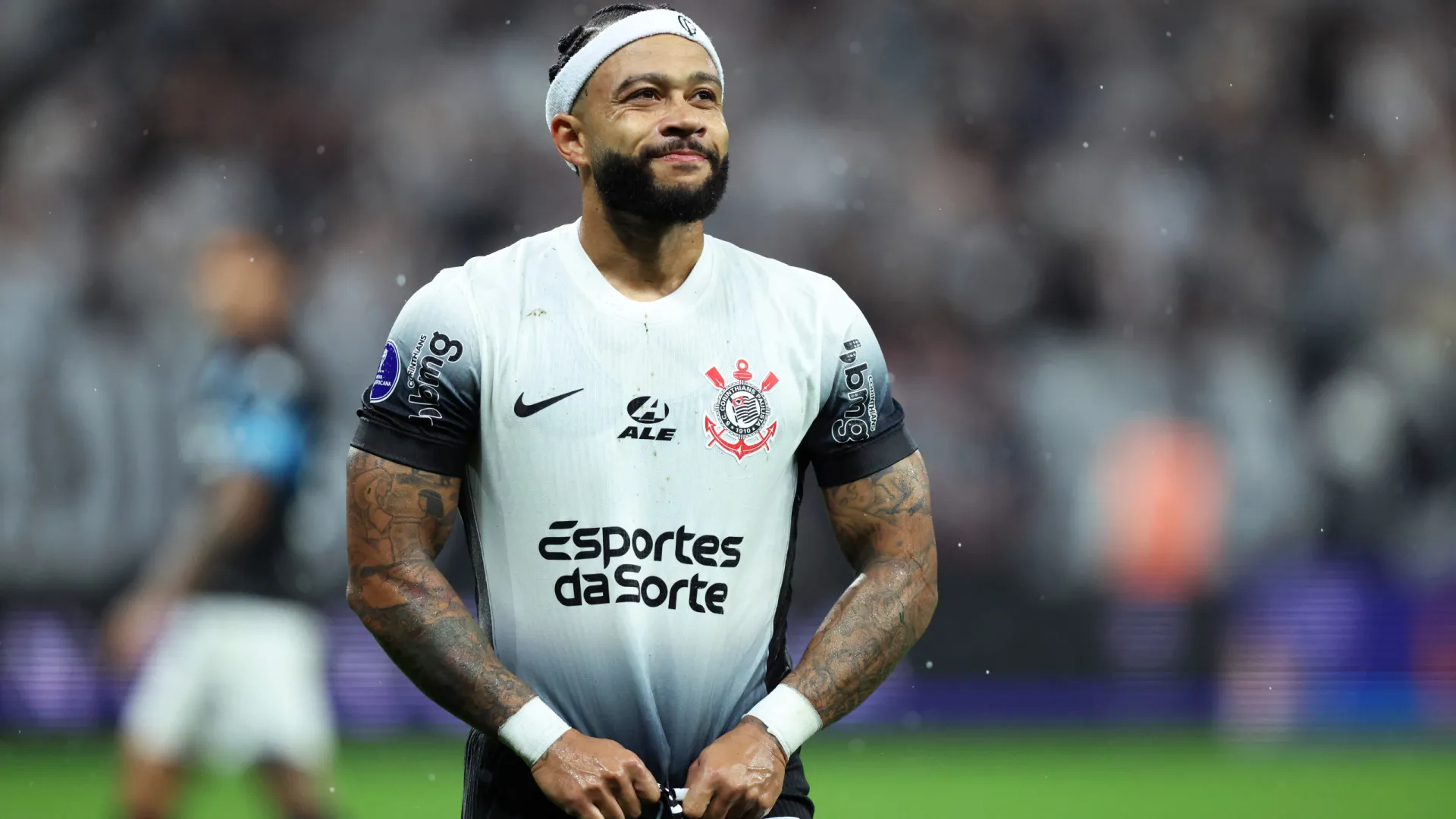 Memphis anuncia documentário sobre chegada ao Corinthians