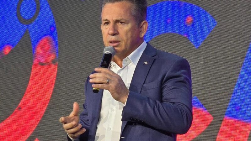 Governador afirma que legislação tem privilegiado a burocracia e não o meio ambiente