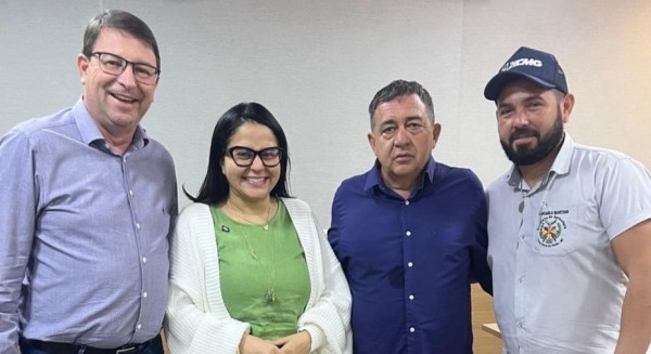 Terra Nova: Prefeito Pascoal e secretário de Agricultura vão à Cuiabá em busca de apoio para grupo de 36 apicultores