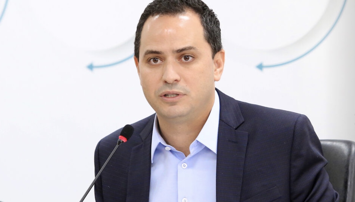 Deputado se reúne com empresários em Sinop e aponta benefícios da lei de transação tributária