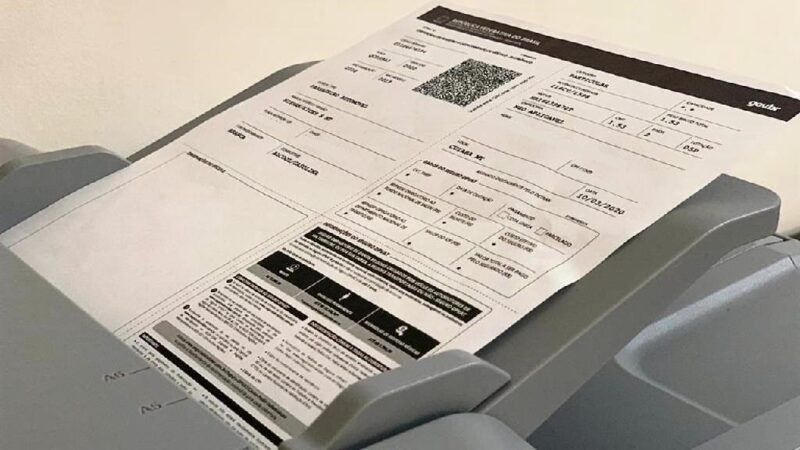 Licenciamento de veículos com placa final 5 vence dia 31 de maio