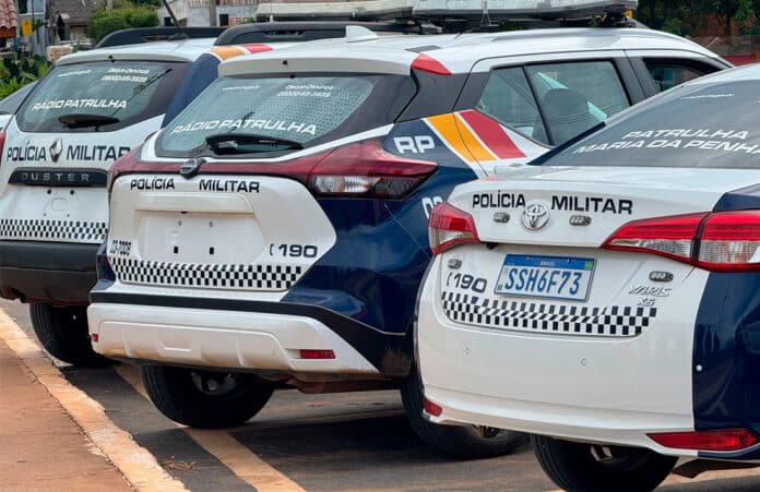 Polícia apreende cigarros eletrônico e porções de drogas em Lucas do Rio Verde