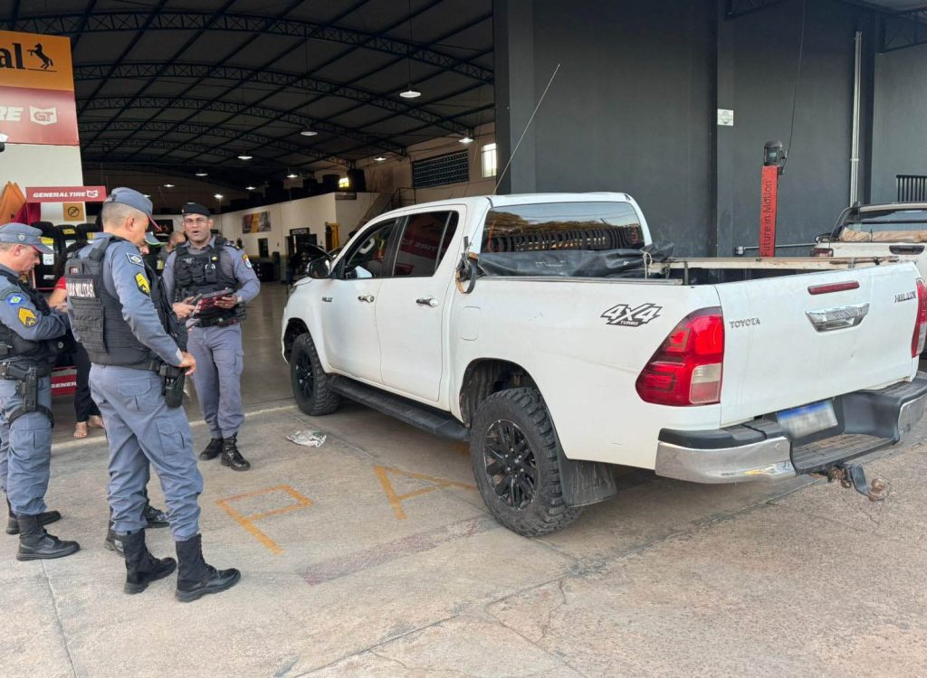 Caminhonete avaliada em mais de R$ 160 mil é recuperada em Alta Floresta; suspeito detido