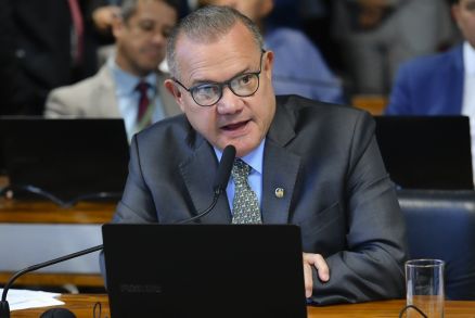 WF cobra ministro por obras paradas em MT: “Falta planejamento”