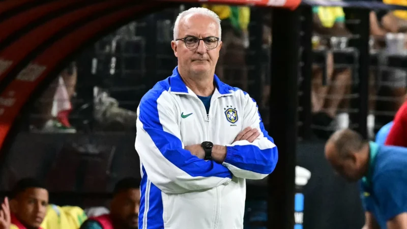 Dorival estreia em Itaquera contra o Inter e tenta apontar nova direção para o Corinthians