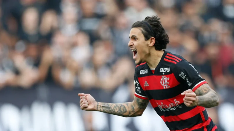 Flamengo defende a liderança no Mineirão diante do Cruzeiro e reencontra Gabigol