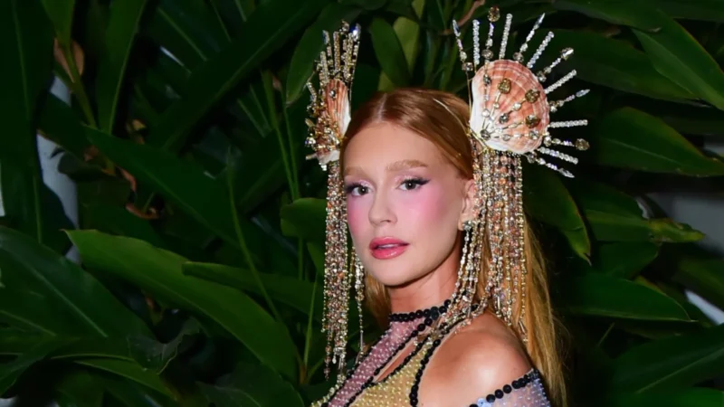 Marina Ruy Barbosa deve se tornar uma das maiores celebridades do mundo, diz revista internacional
