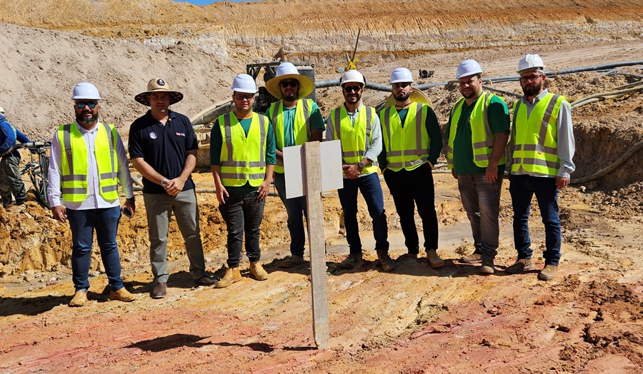 A equipe técnica da Coogavepe visita o garimpo do cooperado Gustavo de Almeida