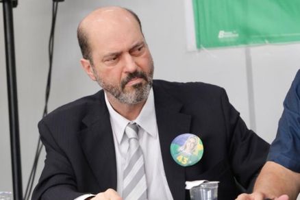Faiad manda Janaina cuidar de 2026 e quer Bezerra em diretório