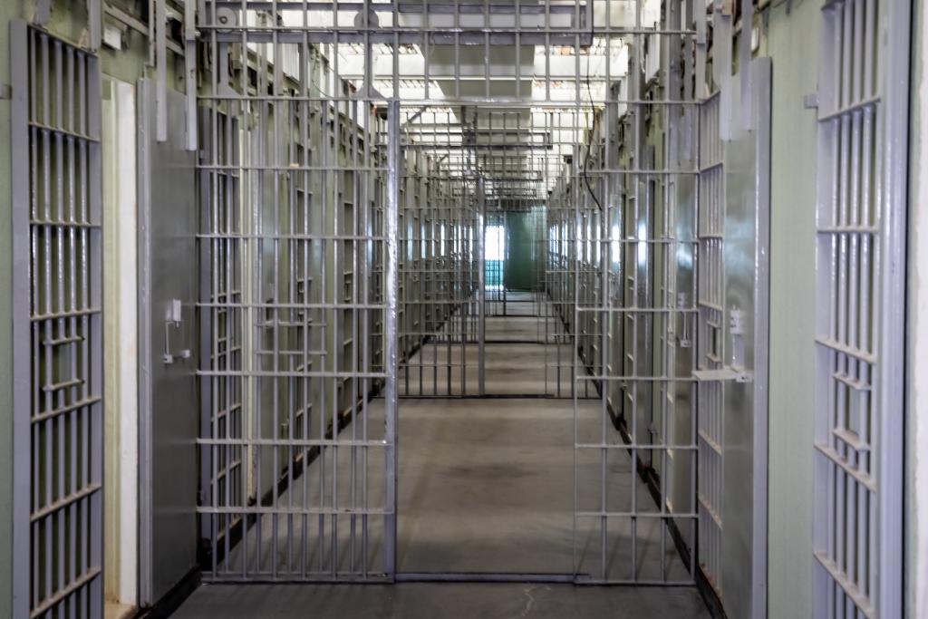 Polícia Penal prendeu 151 visitantes tentando levar materiais ilícitos em presídios de MT