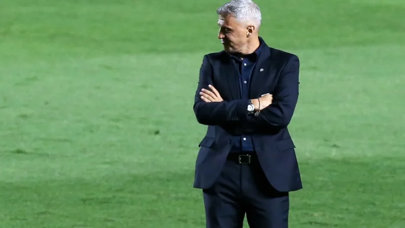 Crespo admite ‘obrigação’ por vitória do São Paulo no clássico de sábado com o Corinthians
