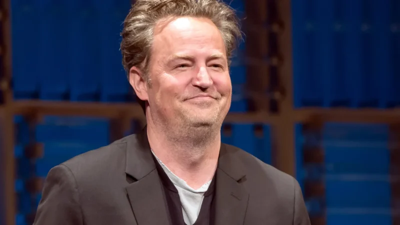 Médico se diz culpado por morte de Matthew Perry e pode ter pena de 40 anos