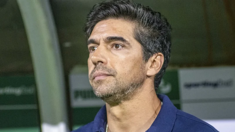 Palmeiras volta ao Brasil com elenco enfraquecido e terá sequência desgastante e decisiva