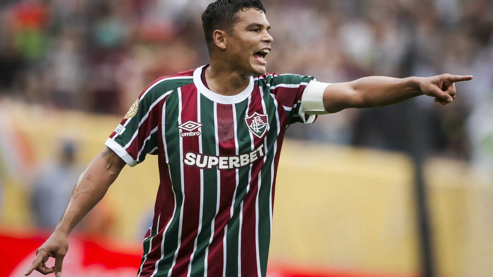 Técnico em campo e líder supremo, Thiago Silva não foi driblado no Mundial