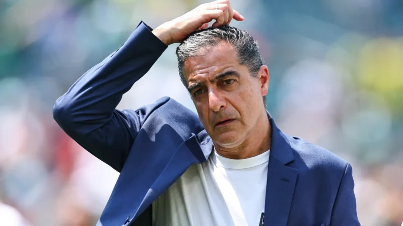 Em crise, Fortaleza estreia técnico Renato Paiva diante de embalado Bahia