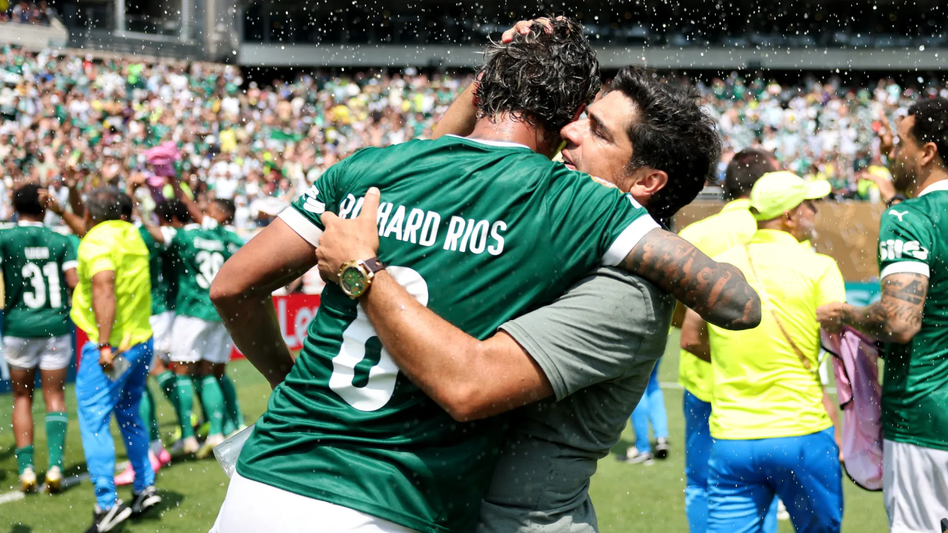 Abel Ferreira confirma saída de Richard Ríos: “Me disseram que está fora”