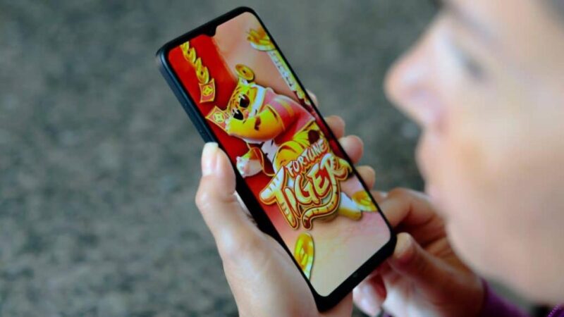Por que dinheiro de influencers do ’jogo do tigrinho’ pode ter elo com PCC e CV?