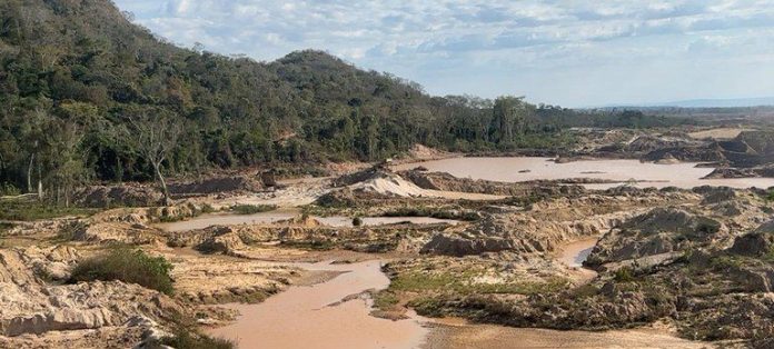 MT: Ibama combate garimpo ilegal e desmonta infraestrutura criminosa na Terra Indígena