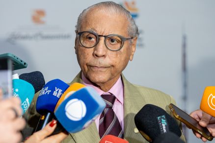 Júlio diz que pesquisa não mostra cenário para 2026: “Muito cedo”