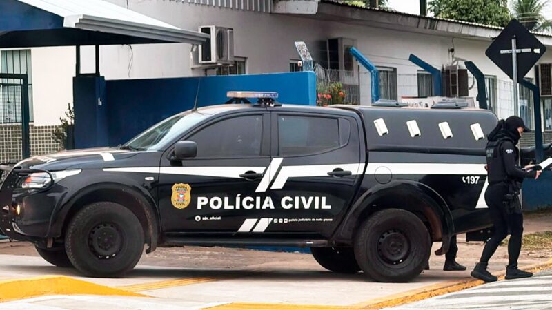 Retroescavadeira avaliada em R$ 425 mil furtada em MT é localizada no Goiás