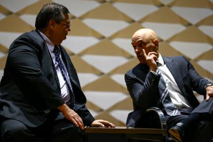 Bancos e Lei Magnitsky; entenda disputa entre EUA e Moraes e o impacto da decisão de Dino