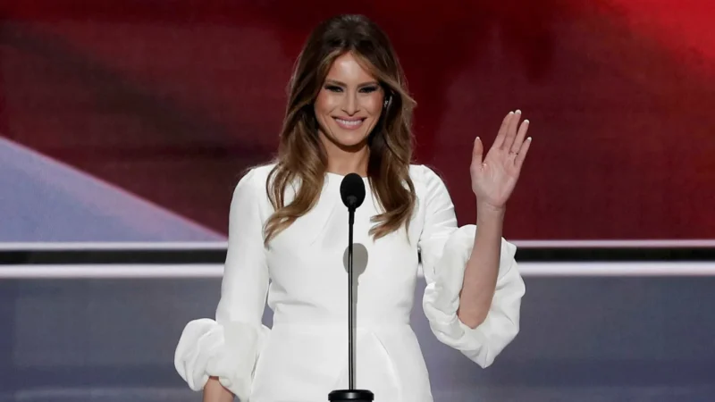 Equipe da Vanity Fair ameaça sair após ideia de capa com Melania Trump