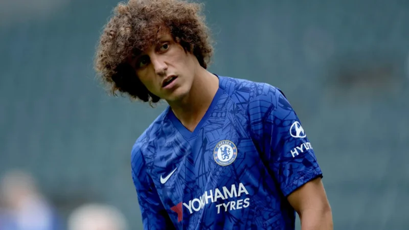 David Luiz vai para o Chipre pensando em futura carreira no futebol