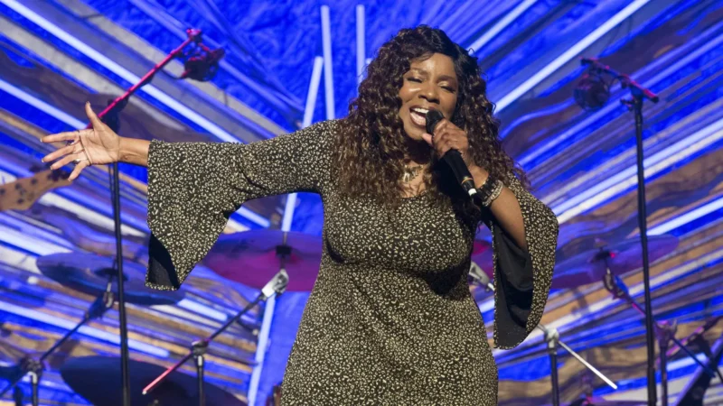 Gloria Gaynor, de ‘I Will Survive’, faz doação para partido de Donald Trump