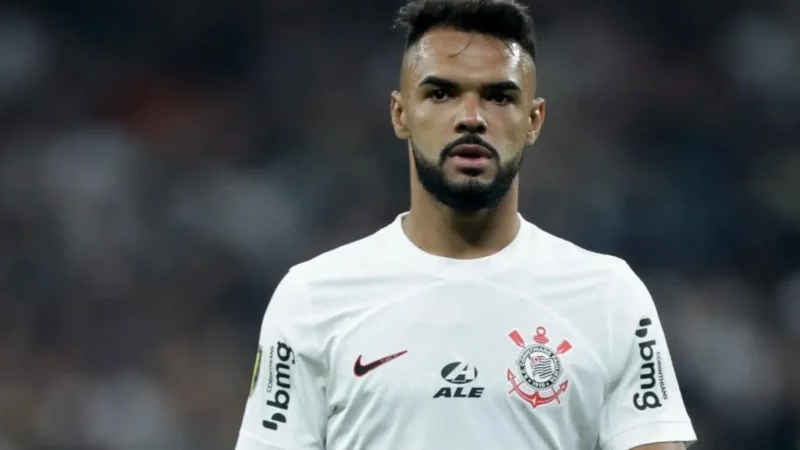 Raniele cresce com Dorival, provoca rival e cita virada no Corinthians