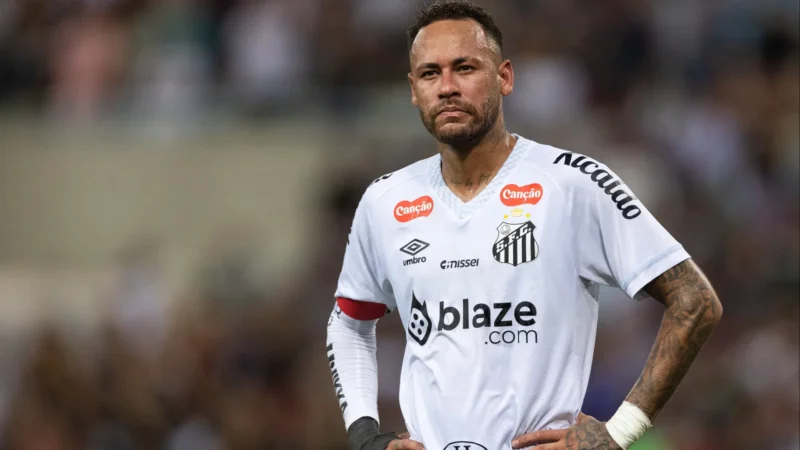 ‘Estamos tentando mudar’, diz Neymar, após torcida invadir centro de treinamento