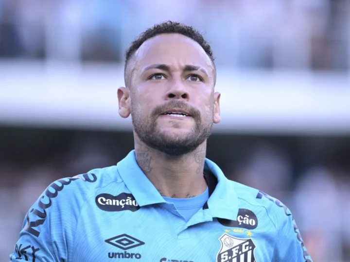Maus resultados na nova era Neymar levam o Santos ao mercado para evitar queda