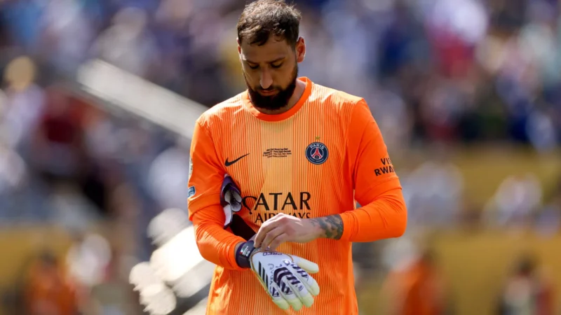 ‘Dispensado’ por Luis Enrique, Donnarumma já tem acordo com Guardiola