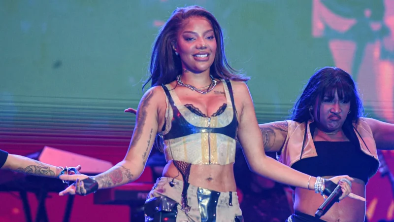 Ludmilla divulga “Cam Girl”, parceria inédita com Victoria Monét