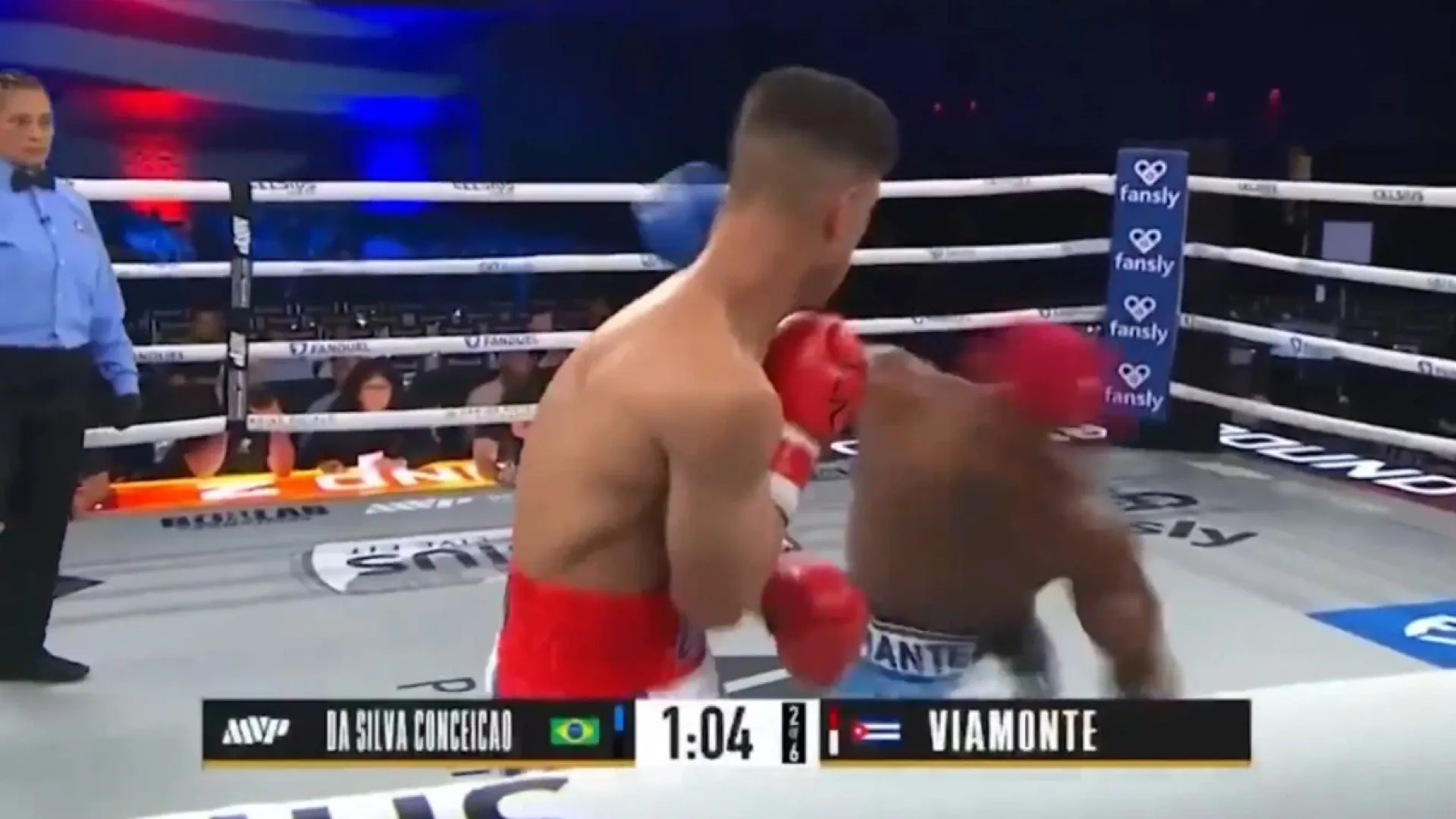 Brasileiro apaga cubano em evento de boxe e choca Jake Paul; vídeo