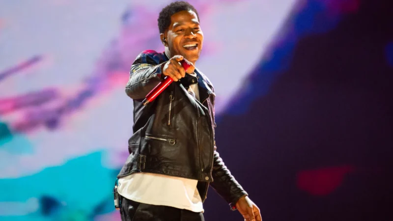Kid Cudi fala sobre vício em maconha e reabilitação: ‘Fumava 15 baseados por dia’