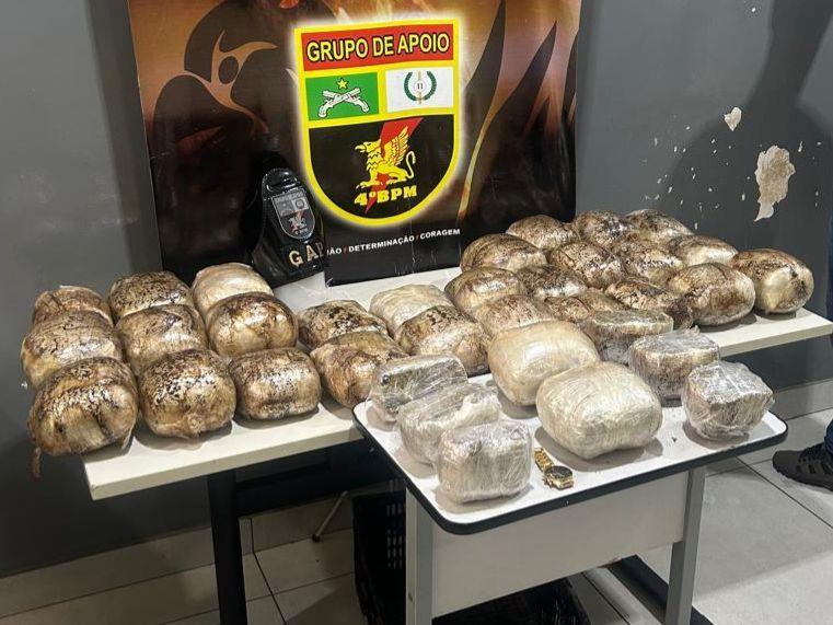 Polícia apreende 50 quilos maconha dentro de veículo em Mato Grosso