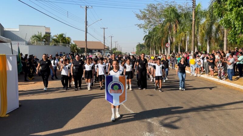 Desfile Cívico marca o Dia da Independência em Matupá