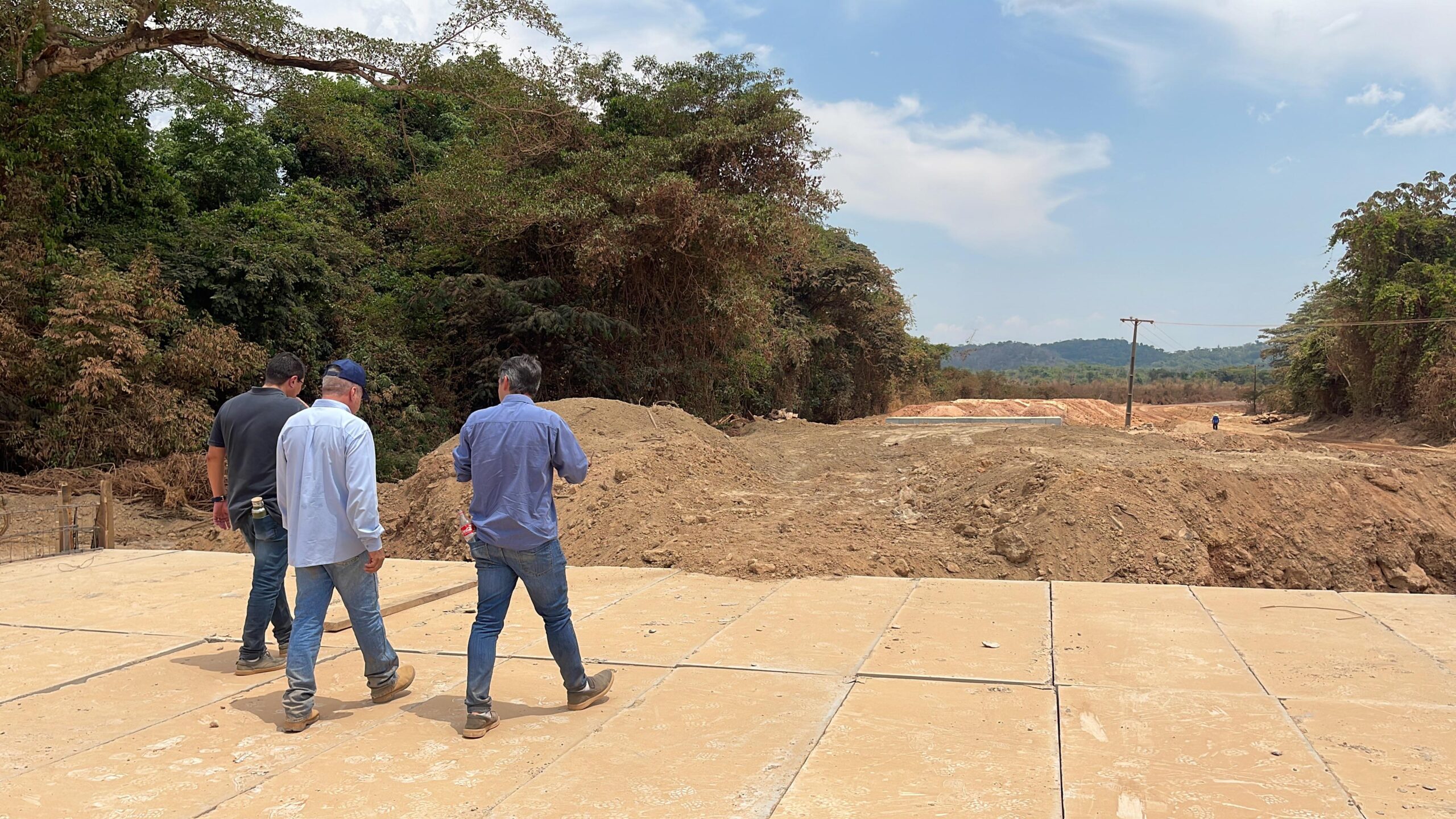 Obras de galeria no Rio São João avançam e reforçam infraestrutura de Matupá